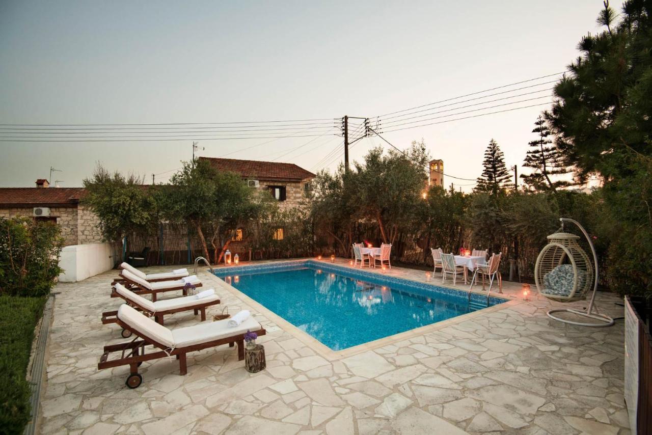 Meleni Cottage Houses Parekklisia Exterior photo