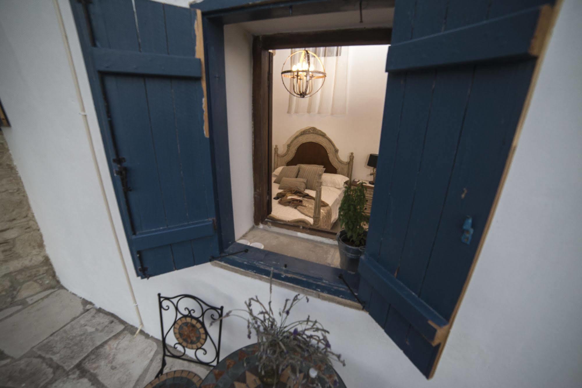 Meleni Cottage Houses Parekklisia Exterior photo